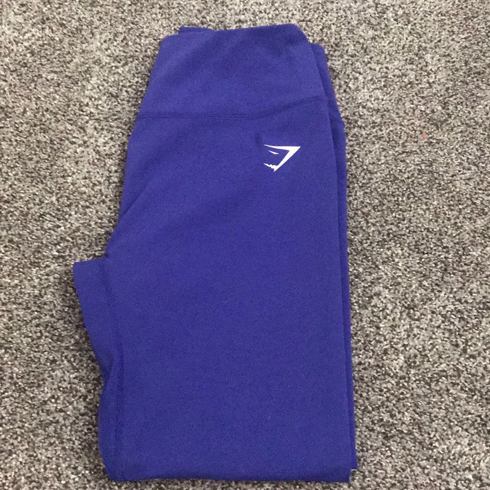 Women’s Gymshark crop leggings
